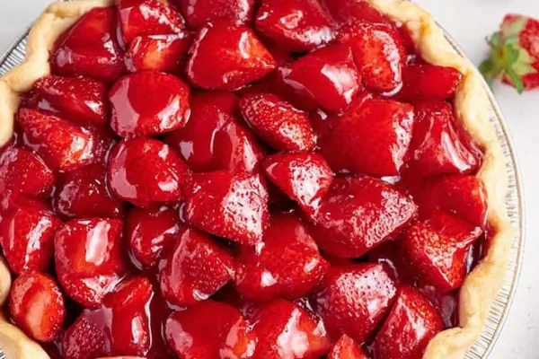 Glazed Strawberry Pie Twist