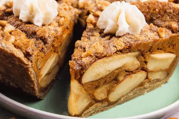 Peach Cobbler Muffins