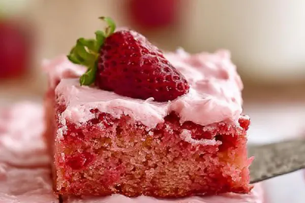 Strawberry Sheet Cake Remix